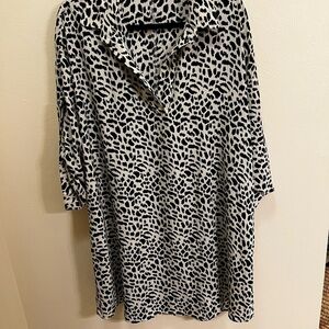 Umgee Black and White Patterned women’s dress.
